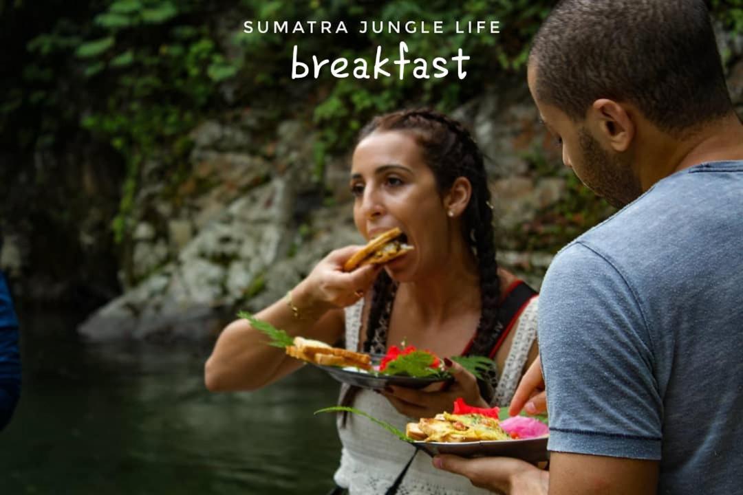 Jungle Life Guest House - Trekking & Transport Only Book With Us Bukit Lawang Ngoại thất bức ảnh